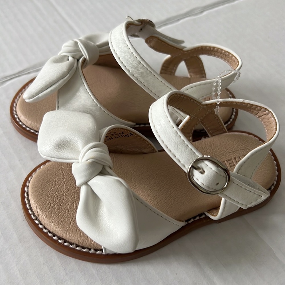 Girls sandals - Picture 4 of 7